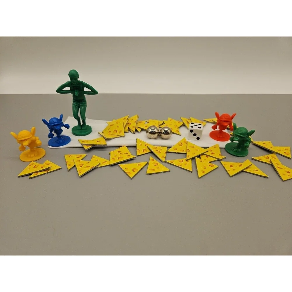 Mouse Trap Board Game Replacement Parts Mice Balls Diver Cheese Lot Of‎ 59